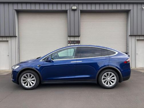 2020 Tesla Model X Long Range Plus Dual Motor All-Wheel Drive