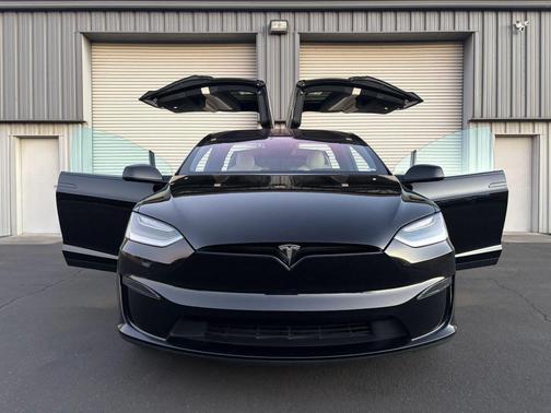 Solid Black 2023 Tesla Model X Standard Range