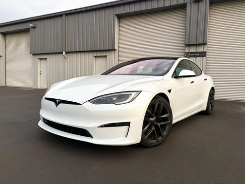 2023 Tesla Model S Standard Range