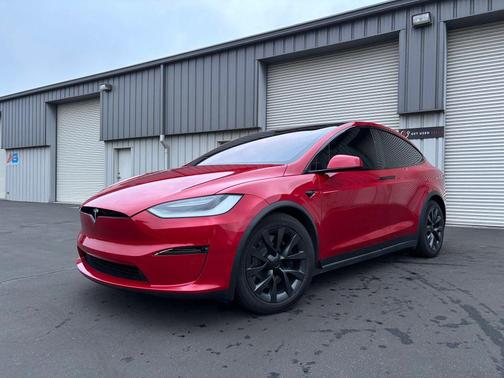 2022 Tesla Model X Dual Motor All-Wheel Drive