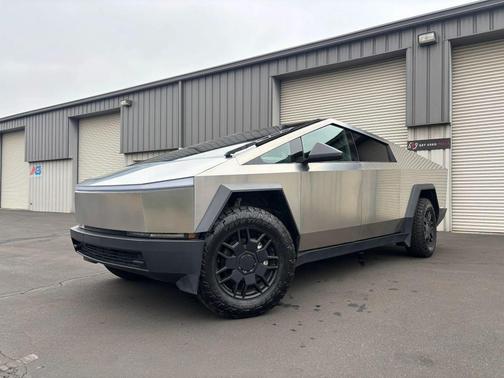2024 Tesla Cybertruck All-Wheel Drive