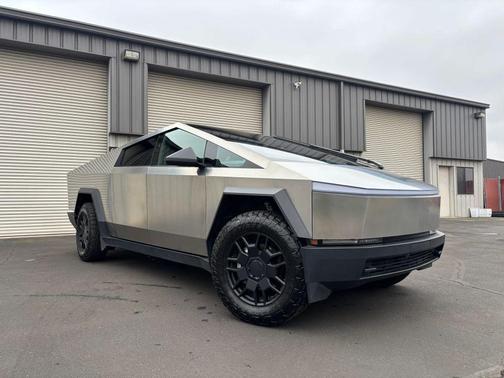 2024 Tesla Cybertruck All-Wheel Drive