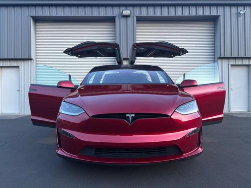 Ultra Red 2023 Tesla Model X Standard Range