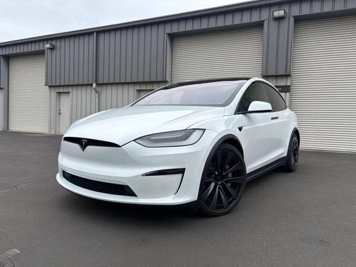 2022 Tesla Model X Dual Motor All-Wheel Drive