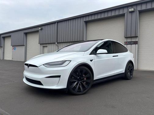 2022 Tesla Model X Dual Motor All-Wheel Drive