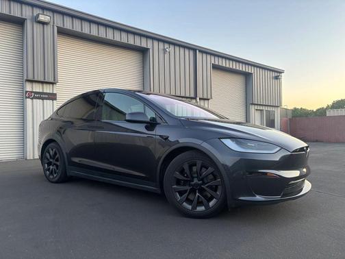 Stealth Grey 2024 Tesla Model X Long Range