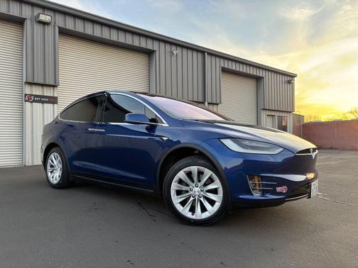 2019 Tesla Model X Long Range