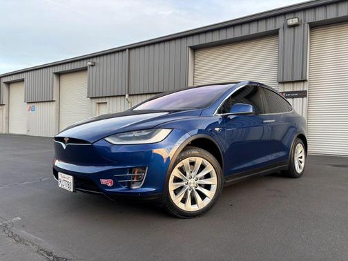 2019 Tesla Model X Long Range