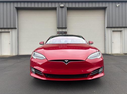 2019 Tesla Model S Performance