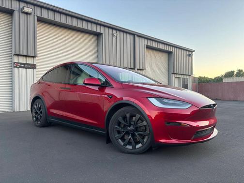 Ultra Red 2023 Tesla Model X Standard Range