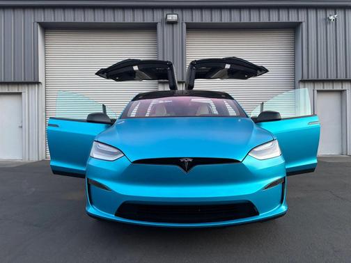 2022 Tesla Model X Dual Motor All-Wheel Drive