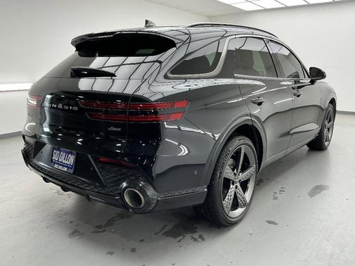 2022 Genesis GV70 2.5T