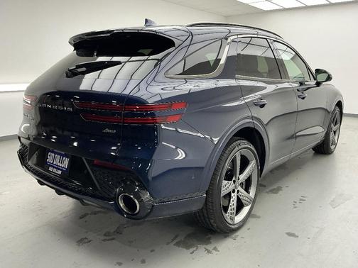 2023 Genesis GV70 2.5T
