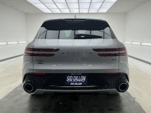 2023 Genesis GV70 2.5T