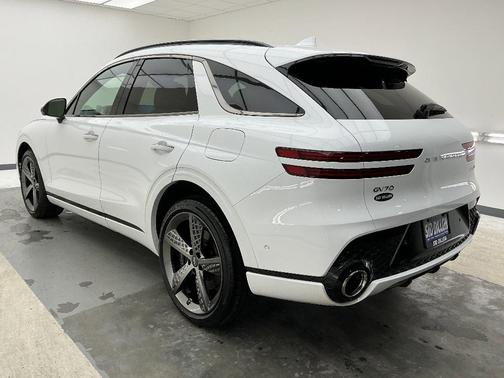 2025 Genesis GV70 3.5T Sport