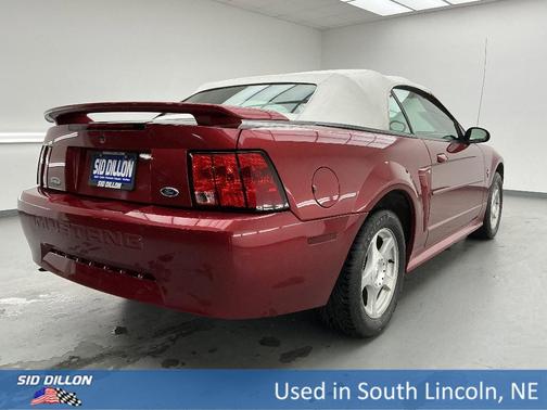 2003 Ford Mustang Premium