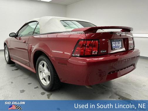 2003 Ford Mustang Premium