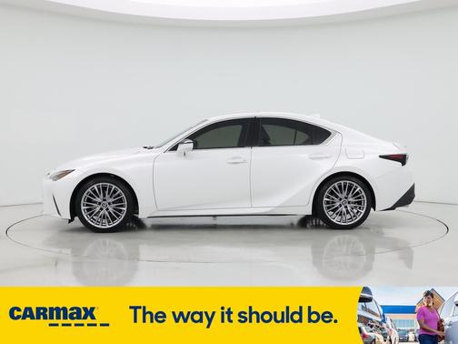2024 Lexus IS 300