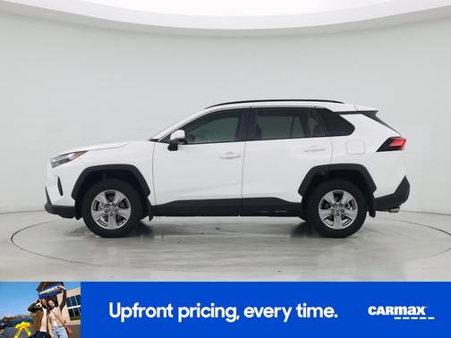 White 2025 Toyota RAV4 XLE