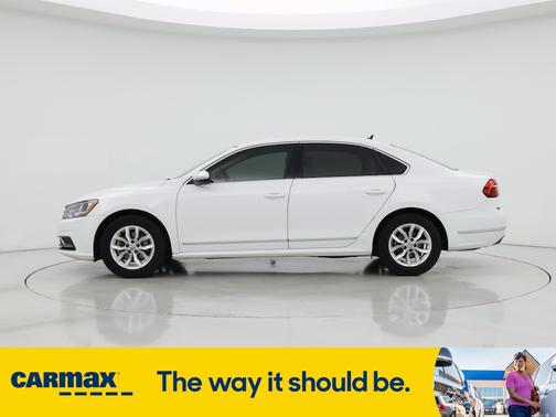 2017 Volkswagen Passat S