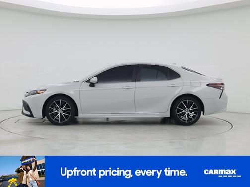 Gray 2024 Toyota Camry SE