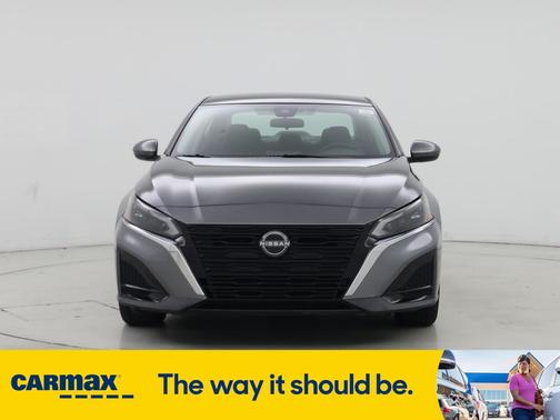 2023 Nissan Altima SV