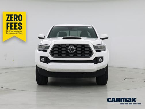 White 2022 Toyota Tacoma TRD Sport