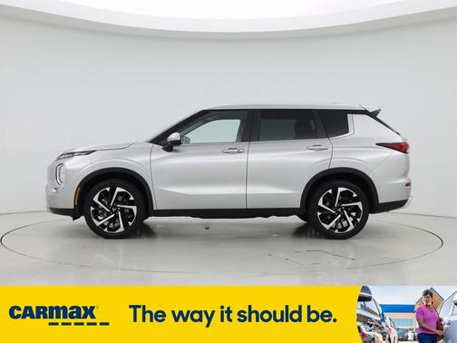 2023 Mitsubishi Outlander SE Special Edition