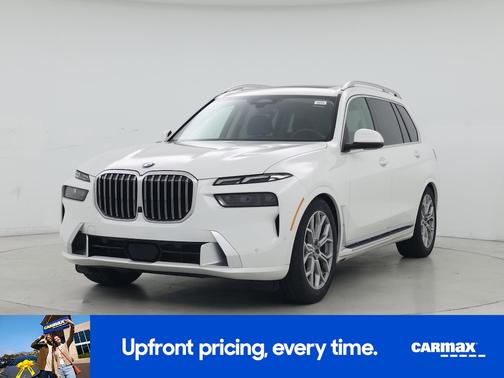 White 2024 BMW X7 xDrive40i