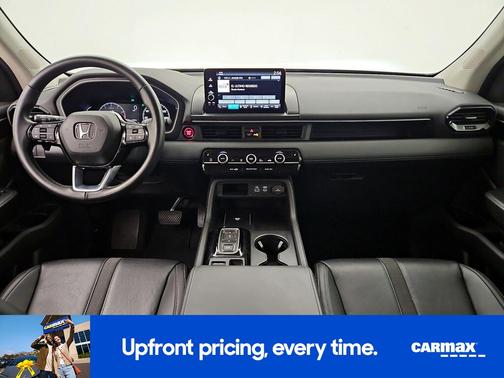 White 2023 Honda Pilot EX-L