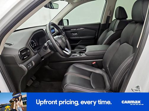 White 2023 Honda Pilot EX-L