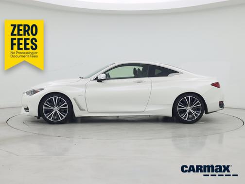 White 2018 INFINITI Q60 Luxe