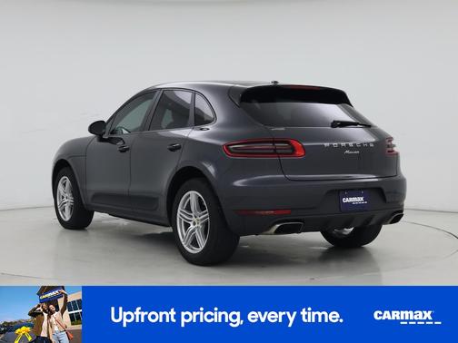 2018 Porsche Macan Base (PDK)