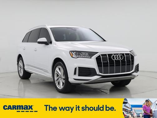 2023 Audi Q7 Premium Plus