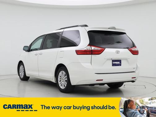 2015 Toyota Sienna XLE