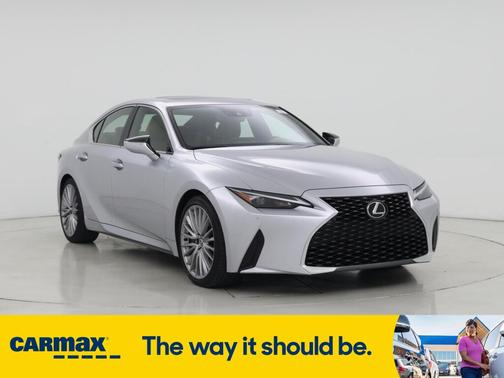 2023 Lexus IS 300