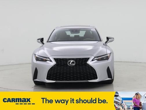 2023 Lexus IS 300
