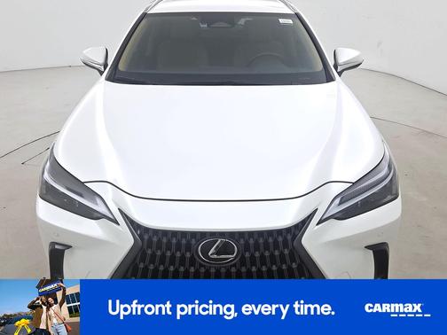 White 2025 Lexus NX 250