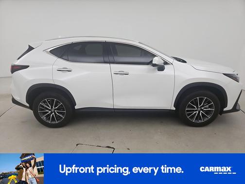 White 2025 Lexus NX 250