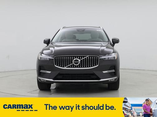 2022 Volvo XC60 B6 Inscription