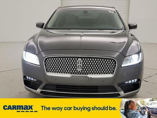 2017 Lincoln Continental Select