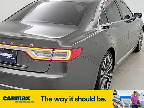 2017 Lincoln Continental Select