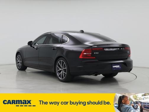2018 Volvo S90 T5 Momentum