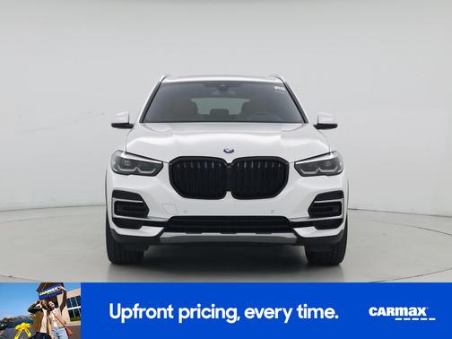 White 2023 BMW X5 sDrive40i