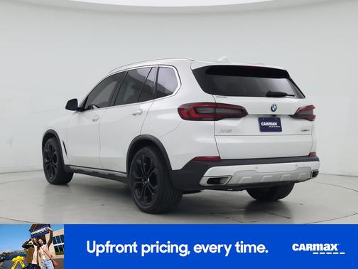 White 2023 BMW X5 sDrive40i