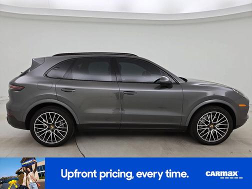 2022 Porsche Cayenne 