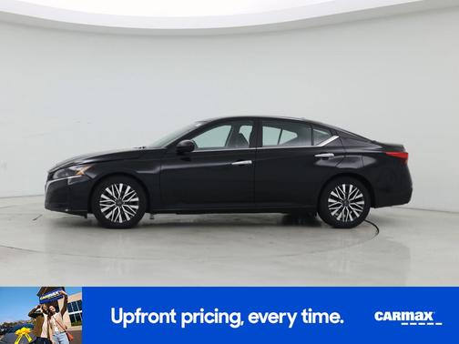 2024 Nissan Altima SV