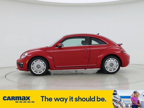 2019 Volkswagen Beetle SE