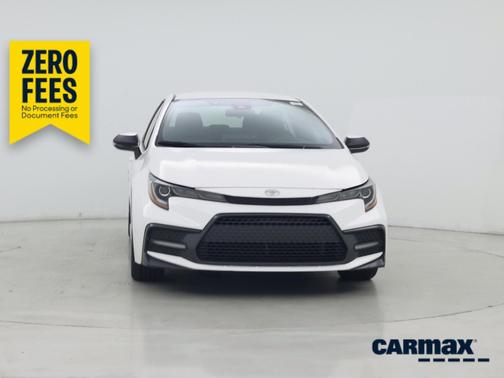 White 2020 Toyota Corolla SE