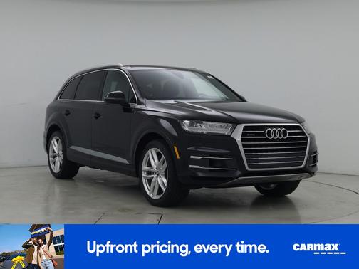 Black 2018 Audi Q7 Prestige